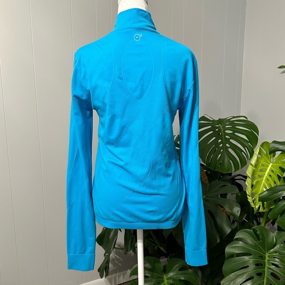 🛍️PUMA women’s dry sell full zipper track stretch knit jacket excellent. - Picture 3 of 8